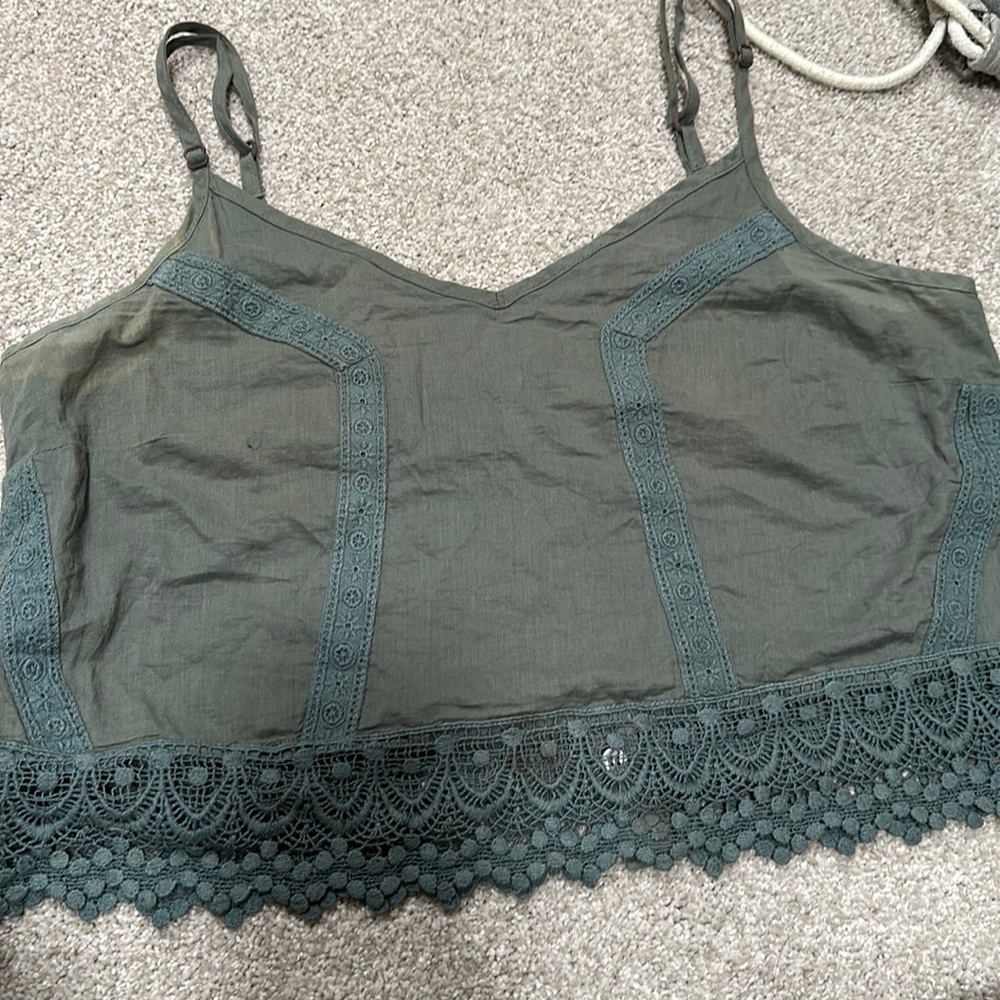 LA hearts green tank